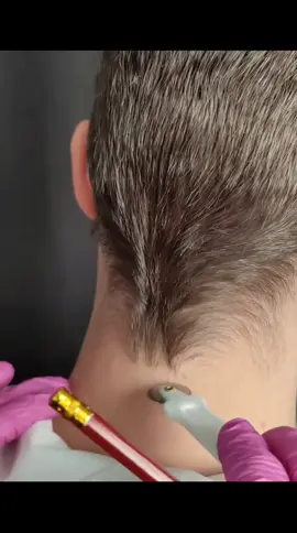 Let me check your harline on the neck #asmr #femaleasmr #asmrroleplay #hairline #hair #hairstyle 