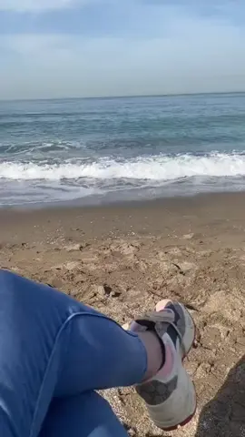 خريجة حدا البحر #المغرب🇲🇦تونس🇹🇳الجزائر🇩🇿 #explore #marocaine🇲🇦 #تيك_توك #اكسبلورexplore #fypシ゚viral #طلعة #خرجة_واعرة😍  #البحر 