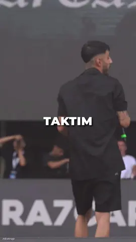 Era7 bi’ marka, ondan takar pahalı bi’ çanta🥷 #era7capone #konser #turkcerap #keşfet #fyp @era7capone 