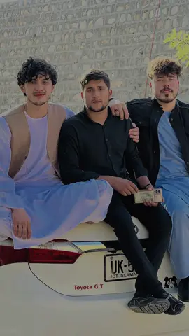 #CapCut رفیق دور است ❤️#پشتون_تاجیک_هزاره_ازبک_زنده_باد🇦🇫 #australia #sedney #afghanistan #kandahar #helmand #foryoupage #viral #tiktok #viralvideo #foryou #world #pakstan #islamabad #🖤 #CapCut #friends 