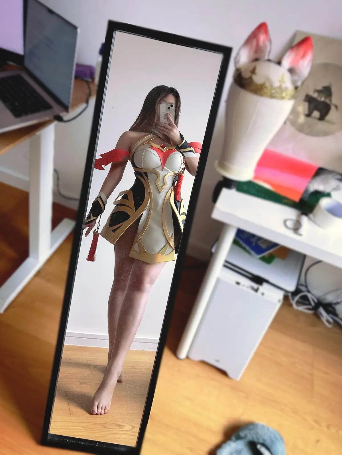 After 60 hrs of hard work, she is ready! #halloflegends #leagueoflegends #ahricosplay #fyp 