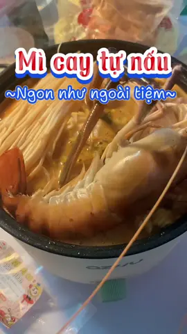 Áaaa… nó ngon 😋 giờ này ai xem mà có đói bụng đừng có đổ thừa tui à ngen #micay #naumicay #pacofood #anvat #andem #review #xuhuong 