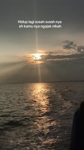 #fyp #viraltiktok #storytime #storywa #trending ape tak pening abang dek😅