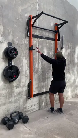 ¿Conocías nuestra máquina multifuncional plegable? Es la mezcla perfecta entre espacio y funcionalidad  . Con la que puedes transformar tu espacio fitness como siempre lo soñaste  #crossfit #training #homegym #chiledeportes #santiago #vidasana #vidasaludable #gym #ejercicios #chile 