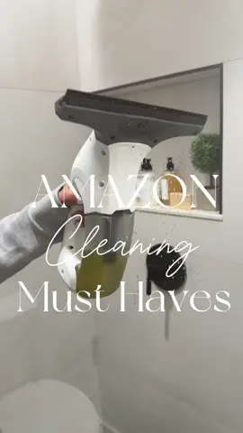 NOTHING will clean your glass like this! 🪞✨ From windows, to mirrors, or even stove tops??? #amazon #amazonfinds #amazonmusthaves #amazonhome #amazonfinds2024 #CleanTok #cleaning #oddlysatisfying 
