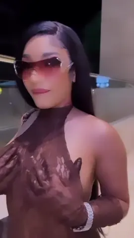 💞😋😘#foryoupageofficiall #paratiiiiiiiiiiiiiiiiiiiiiiiiiiiiiii  #viral #contenido #fyp #rosmailinwa #capcut #roblox #relatable #foryoupage #💞 #parati #❤️ #😍 #😱 