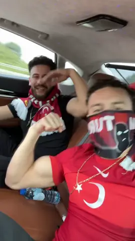 Bir millet, bir yürek sonuna kadar arkanızdayız! 🤍❤️