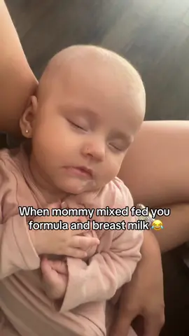 #milkdrunk#milkdrunkbabies#baby#babygirl#breastmilktok#formula#breastmilk#babiesontiktok#momlife 