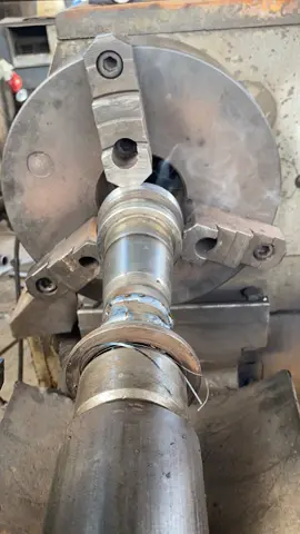#ajudantegeral #fyp #torneiromecanico #torno #soldamig #pontadecarcaça 