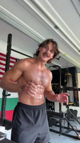 the ball weighs 10lbs and the second part is for obliques 