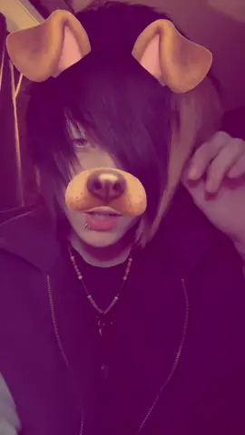 woof ••• #emoboys #emoboy #emohair #emohaircut #emo #rawrxd #rawr #rawring2000s #rawringtwenties #early2000s #rawring20s #myspaceemo #myspaceboy #myspace #foryoupage #foryoupageofficiall #fyp 