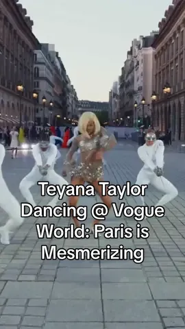 #TeyanaTaylor: you will always be iconic. The musician and dancer extraordinaire was captivating as she danced her way through #VogueWorld: Paris in vintage #PacoRabanne.