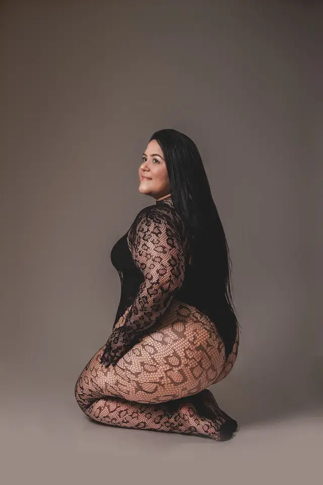 #parati #plussize #paratipage #curvy #paratipage #parati 