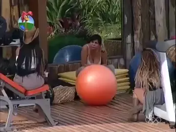 o que a roberta é? #gretchen  #memesbr  #foryoupage  #fypシ  #vaiprofycaramba  #fy  #foryou 