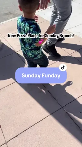 Happy Sunday Friends! 💕 #newpizzaplace #pizza#sundayfunday #sundayvibes #sundayafternoon #sundaybrunch