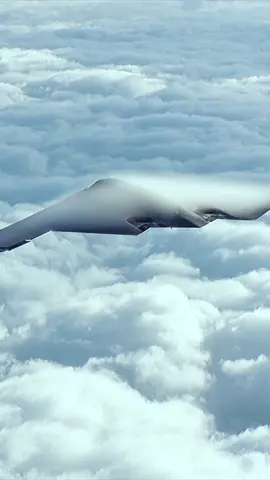 B-2 Spirit in flight #bomber #b2