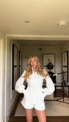 OOTD 🤍  #summeroutfit #OOTD #outfitideas #revolve 