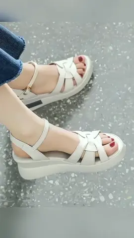 sendal wedges wanita model tali #sendalwanita #sendalwedgeskekinian #sendaltali  #tiktokshopindonesia 