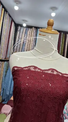 Tulle Adella!! tulle bordir yang dilengkapi dengan spangle jahit. yukkk buruan di co aja harganya di jamin murah meriah. langsung cek keranjang kuning yahh🤗🤗#tulle #tulledress #kain #gudangkain #kainmurah #fypシ゚viral #fyppppppppppppppppppppppp #cigondewahbandung #fypage #tullepayetmurah #tullebordir 