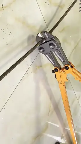 gunting potong besi adalah alat yang sangat diperlukan untuk kontruksi🥰🥳 6743 #guntingbeton #guntingbesi #gunting #baja #besar #kontruksi #perkakas #promoguncangan66 #trending #viral #fyp 