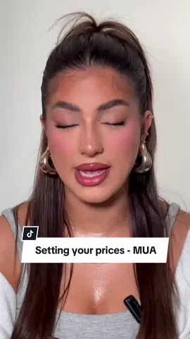Setting prices can be confusing to navigate, making sure you’re providing clarity however you set your prices is so important! The smoother your business runs the better 💅 #pricing #beginnermakeupartist #businesstok #melbournemakeupartist #melbournemua 