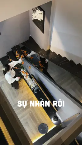 Ước mơ không động tay nhưng nhà cửa vẫn sạch từng ngóc ngách đã thành hiện thực khi có trợ thủ Roborock Qrevo S nha..✨✨ #momitrendii #homedecor #dondepnhacua #RoborockVietnam #OtechVietnam #QrevoS