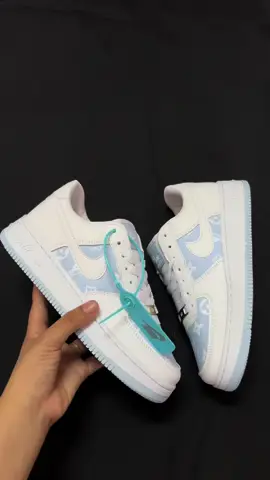 NikeAirLouivittonລາຄາໂປຮ:199,000Kip/ຄູ່#ฟีดดดシ #pyfツ #fypシ #เทรนด์วันนี้ #nike #jordan #nikeairforce1 #tiktok #nikeair #ຊ້າຫນົດ #CapCut #foryou 