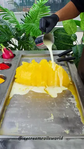 Satisfying ice cream #satisfying #asmr #foryou #icecreamrolls 