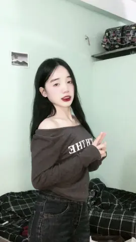 Nraug hmoob ee☺️☺️ @Sarah 💍 