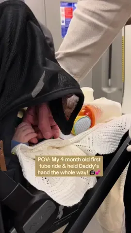 🥹🤎 #daddiesoftiktok #motherhood #mumsoftiktok #MomsofTikTok #mum #ukmum #mumlife #momtips #momhacks #firsttimemom #firsttimemum #sahm #sahmlife #sahmsoftiktok #mumtok #momtok #babytok #babyfever #babylove #newborn #newbornbaby #babymusthaves #babytiktok #babiesoftiktok #babystuff #babyactivities #cutebaby #newbornphotography #firsttimemumuk #parentingtips #parenthood #mumtobe 