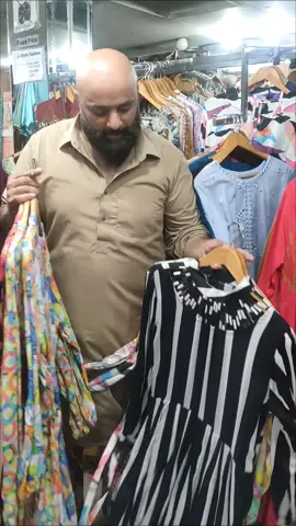 IN STYLE FASHION LIBERTY MARKET LAHORE ASHRAFI TOWER NEW ARRIVAL #fyp #fashion 😲