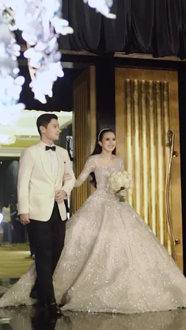 The Wedding of Beby Tsabina & Rizki Natakusumah Groom & Family Suit @wonghangtailor @jonathanwongso  Bride’s Dress @monicaivena Wedding Planner & Organizer @by.hilda Official Media Partner @thebridestory Venue & Catering @hotelmulia Photo & Videography @venemapictures @ini_niel @albertwongkar Family Portraiture @davidsalimphotography Decoration & Stylist @classydecor_id Lighting & LED @glowlightpro Bride’s Makeup @evalovira Bride’s Hair Do @woko_s Bride’s Headpiece @rinaldyyunardi @rinaldyyunardiofficial Bride’s Family Makeup @hepidavid Bride’s Shoes @regisbridalshoes Henna @dieza_henna Family Dress @studioboh Groom’s Shoes @mariominardi_official Hand bouquet & flower @via.fleurs Jewelry @adellejewellery Wedding Ring @cartier Invitation @papeworks Digital Invitation & RSVP @connectied.id Souvenir @ellinorline Bridesmaids Gift @marcomariosouvenir MC @ferdyhasan Ent. & Sound System @allstarmusic.entertainment Special Performance @arsywidianto @ywpiano Livefeed @go.livemoments Traditional Dancer Taufik Management #bebygotriz #bebytsabina #wonghangtailor #jonathanwongso 