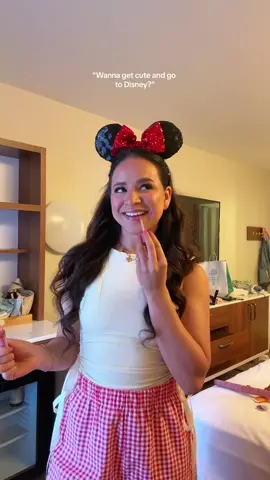 Always a yes🏰 #disneyworld #grwm #fyp #foryou #disneyoutfits #disneyworldflorida #summeroutfit #summerstyle 