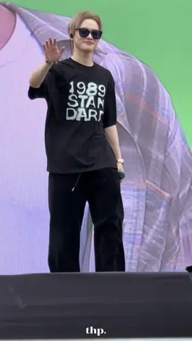 ฟังนะ!! MVP คอน3 ต้องยกให้เขาจริงๆ ออร่าสุดๆ ㅠㅠ ใส่แว่นดำบ่อยๆนะเล่อ มันหล่อ 🤩🌷 #NCTDREAM_THEDREAMSHOW3 ##THEDREAMSHOW3_in_BKK#NCTDREAM_THEDREAMSHOW3_in_BKK #CHENLE #NCTDREAM #น้องเล่อมาแน่ราชมัง #DAY2 