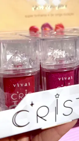 Lançamento Vivai✨✨✨ Gloss cristal😍😍😍 #lancamento #gloss #cristais #glitter #glitterlips #perfec #fyp #vivaimakeup #makeup #makebrasil #CapCut #tiktokproducts 
