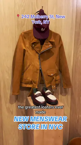 NYC’s New MENSWEAR STORE 🔥😲😈👀 242 Mulberry St, ranging from Blackstock & Weber shoes to Academy menswear, Chris Echevarria is finessing the menswear game rn 🙏🏽 #mensfashion #menswear #loafers #loafersoutfit #newyorkfashion #streetwear @@blackstockandweber  