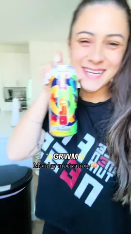 GRWM w/ my energy booster: @G FUEL Energy 🤩👊🏼 . . . #gfuelstrength #energydrink #mondaymotivation #ugc #ugccommunity #ugccontentcreator #ugccreators #contentcreator 