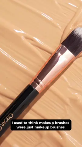 How good are these makeup brushes! #makeupartist #oscarcharlesbrushes #oscarcharles #makeup #makeup #beauty #makeuplook 