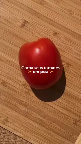 Só não coma tomate se você não gostar! 🍅❤️ Inclusive até que não gosta, talvez possa gostar com essa receitinha! #omelete #tomate #receitasimples #receitasaudavel 