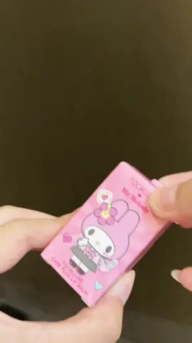 pecinta sanrio characters wajib bgt sih angkutt gemes bgtt @Focallure Indonesia x sanrio characters😍🫶 #dressupslay #focallureid #lipstickviral #juicylips #focallurexsanrio 