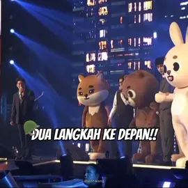 KE 🦊 udah wamil gesss, tpi DON 🐶 belum... gemes bgt ~~~~ #데이식스 #day6_official #day6edit #youngk #dowoon #wonpil #sungjin #day6myday 