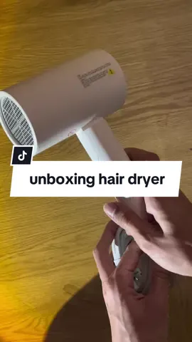 unboxing #hairdryer baru dari #xiaomi next buat konten uji coba langsung ?