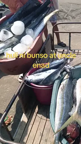 huli ni bunso at uncle enad #foryou #fyt #supportme #tulingan #jacksonvlogofficial #fishing #foryou #jacksonvlogofficial #jacksonvlogofficial 
