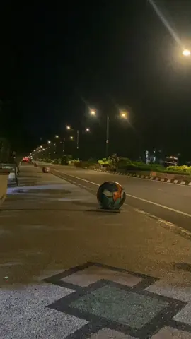 punya kenangan apa di jalan ini?  - #lombok #lomboktiktok #lombokmataram #udayana #fyp 