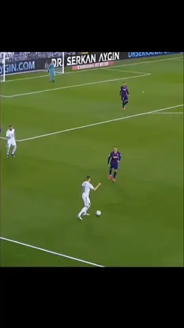 umpanan dan operan toni kroos yang mematikan #tonikroos #realmadrid #jermany🇩🇪 #videotiktokviral #tiktokviral #fyp #foryourpage #fypchallange #fypindonesia🇮🇩 #bestvideo 