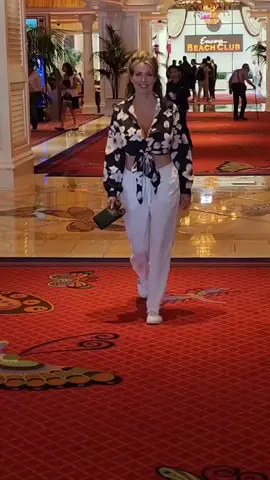 Who's THAT girl?...why me of course 😉😂😂💋 Enjoying myself styling Las Vegas style again...working on content for my @mma.hotlips YouTube podcast this week. Check it out: https://youtube.com/ #lasvegas #woman #beautiful #model #encore #vegas #vegasstrip #happy #haltertop #radiant #gorgeous #explore #fyp