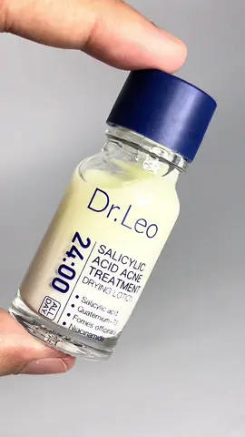 Bye bye acne in just 24hours?? Try this Dr.Leo Salicylic Acid Acne Treatment Drying Lotion!! #drleoacneessence #drleo #drleoph #acnebuster #AcneSolution  #blemishfree #drleoacnedryinglotion  @Dr.Leo Skincare Shop 