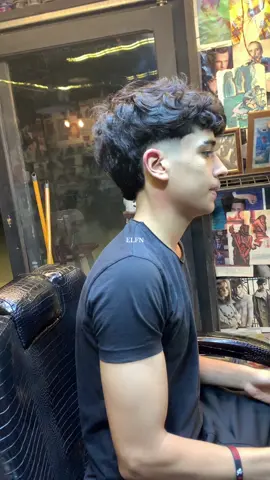 💈🥶 #el_fn💈 #fyppppppppppppppppppppppp #fypシ #explore #lowfade #تريند_التيك_توك #viral #foryou #barbershop #حلاقين_العالم #wevyhair #mullet #hairstyle #taberfade #قصات_شعر #حلاقين_التيك_توك #حلاقين #حلاق #vira #jmhairstyle 