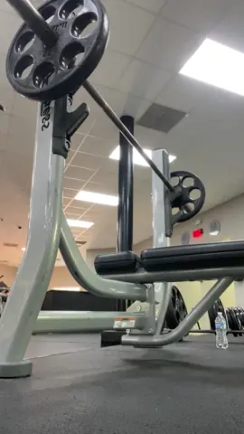 #clubonefitness #keeppushin i’m get there😎#gymmotivation 