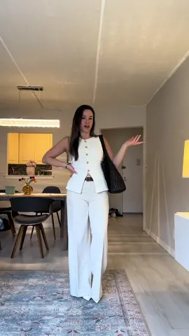 look good feel good! #officeoutfits #happyhouroutfits 